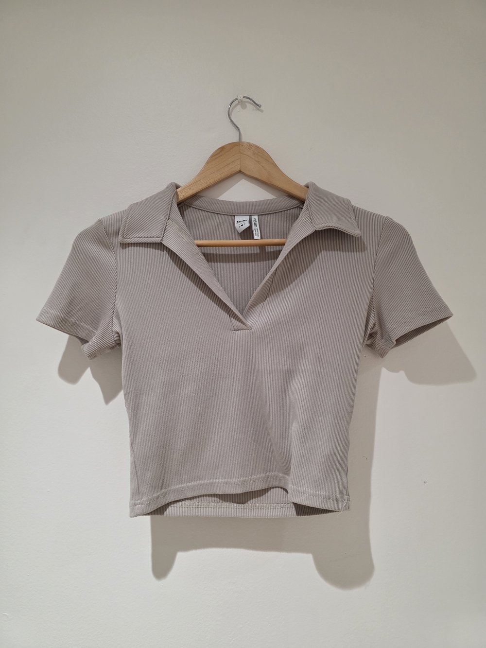 twik Ribbed V-Neck Polo Crop Top - Light Beige